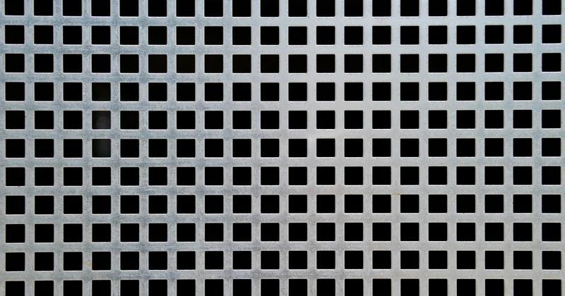Choisir la bonne feuille de zinc : épaisseur, format, coût